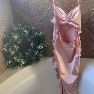 Pink//salmon colored party dress size XL